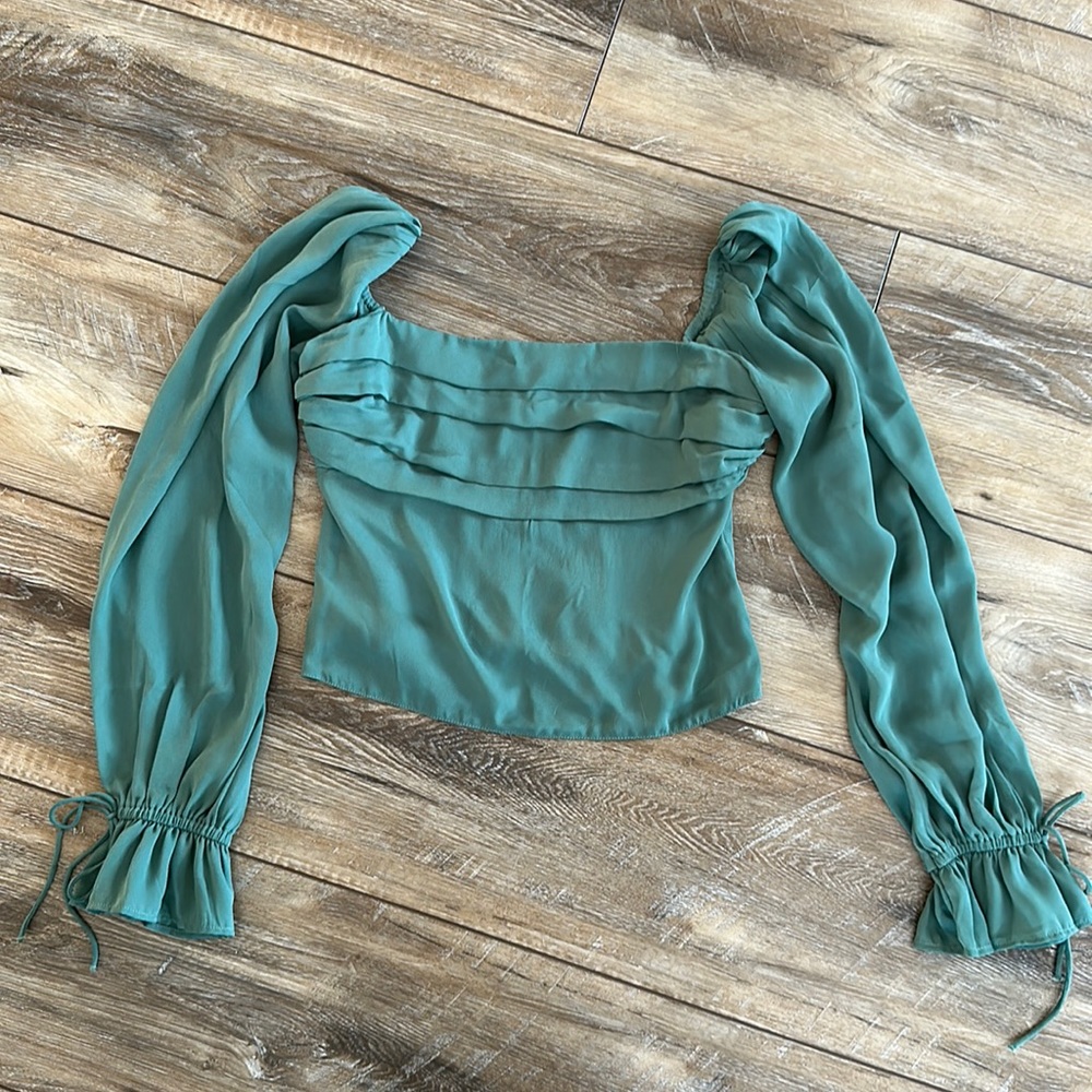 Abercrombie long sleeve top